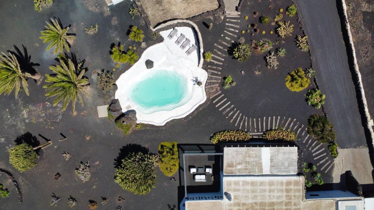 Luxe Ecovilla Listan Uga المظهر الخارجي الصورة